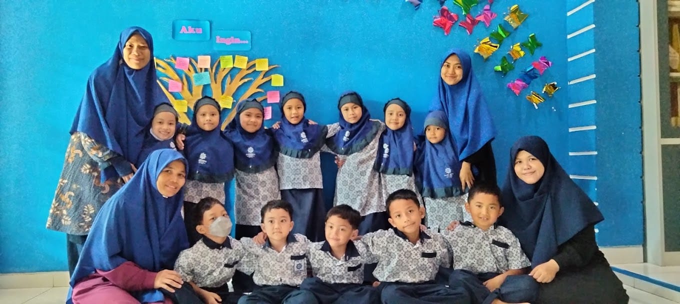 Al-Biruni Mandiri School